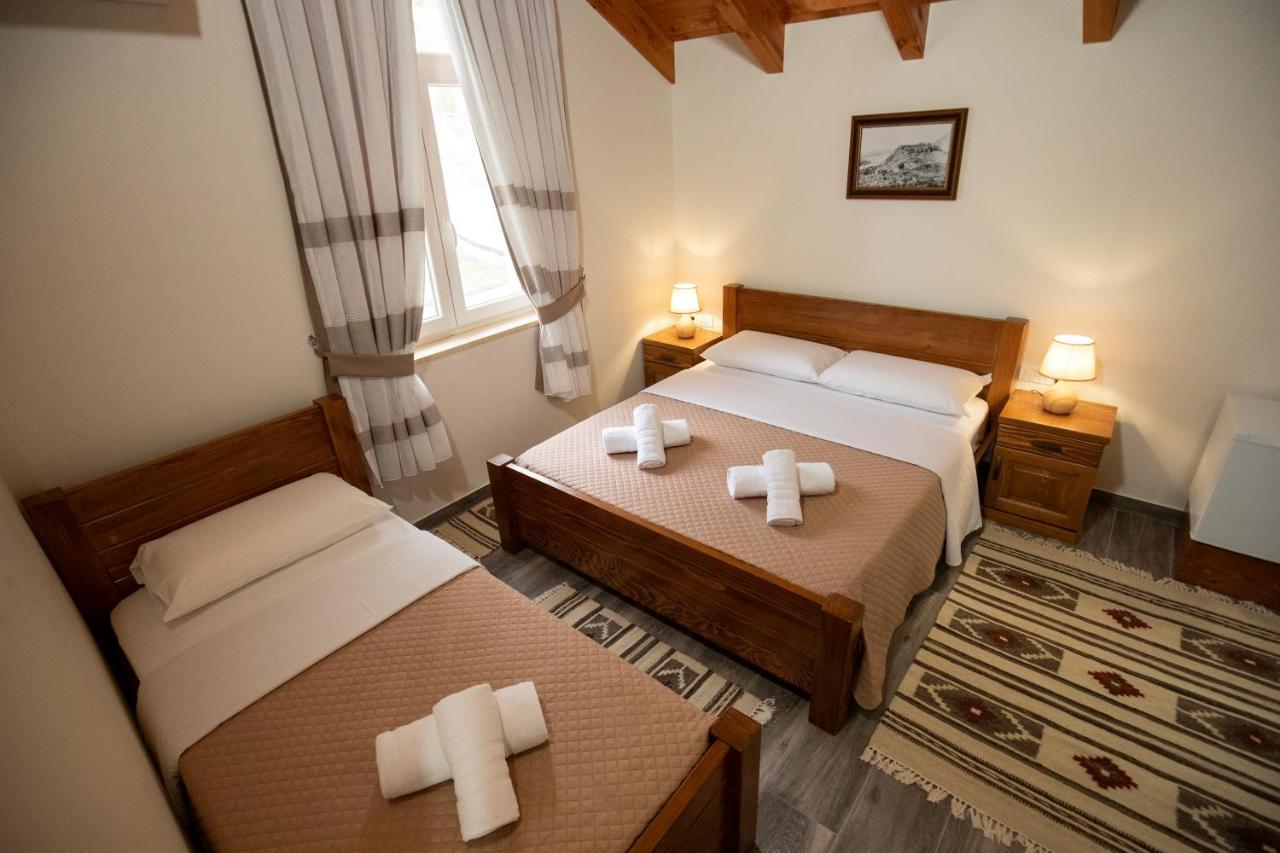 Xhuli Guesthouse Shkodra Exterior foto