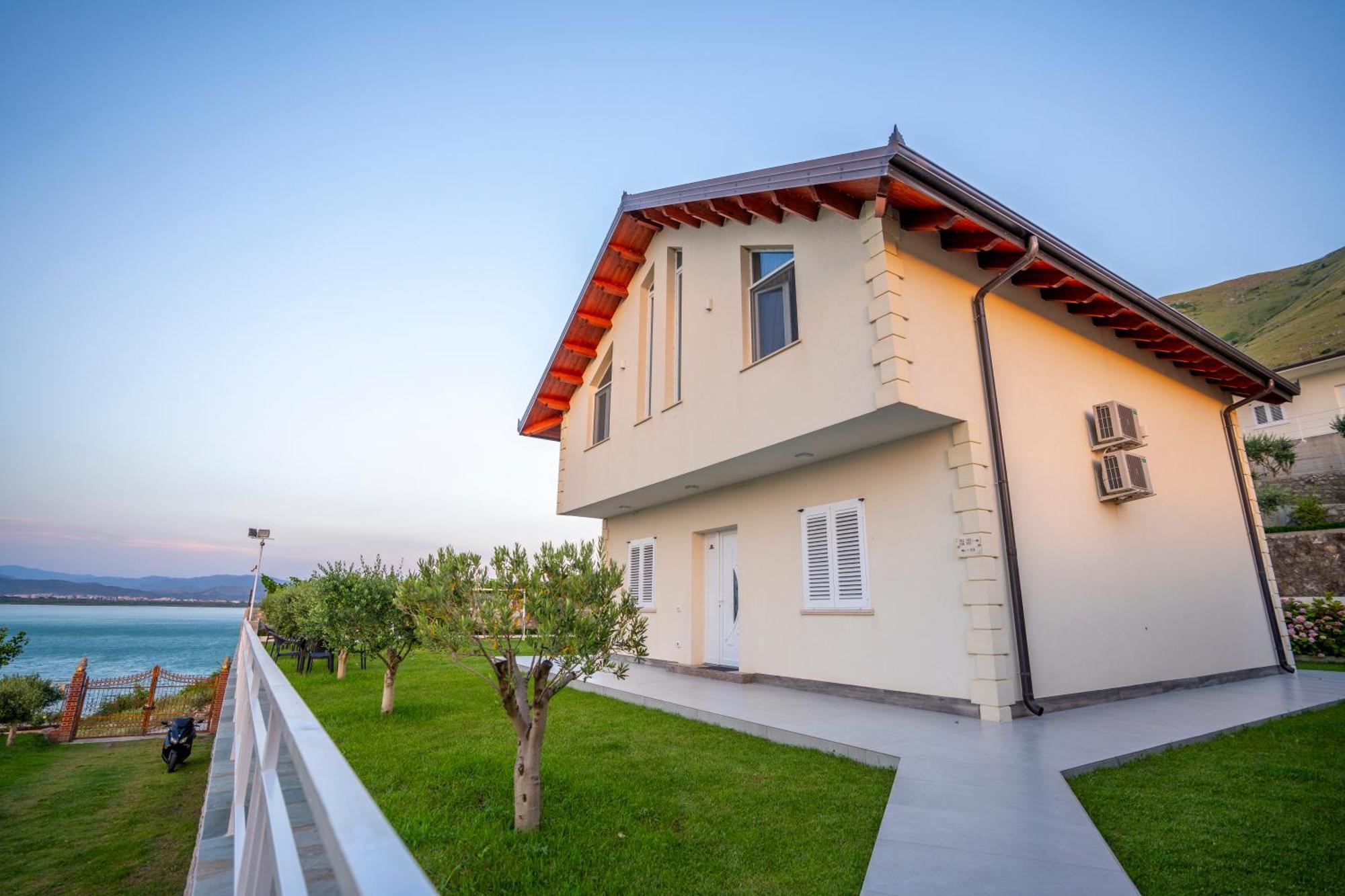 Xhuli Guesthouse Shkodra Exterior foto